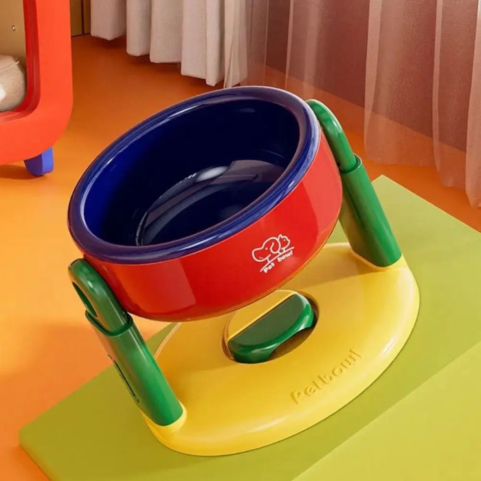 Portable pet poop scooper with built-in waste bag dispenser and leash clip